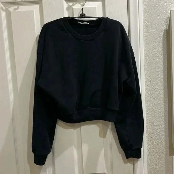 EUC Reformation Hunter Crop Sweatshirt 100% Organic Cotton Black Sz Small - Picture 4 of 12